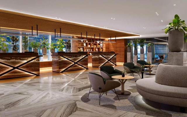 Sheraton Amsterdam Airport Hotel and Conference Center