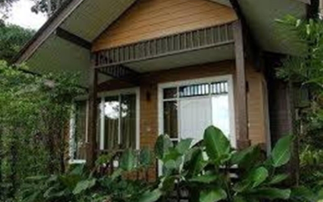 Nisa Cabana Hotel