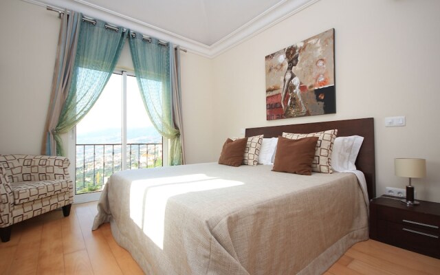 Scenic Apartment - Palheiro Village