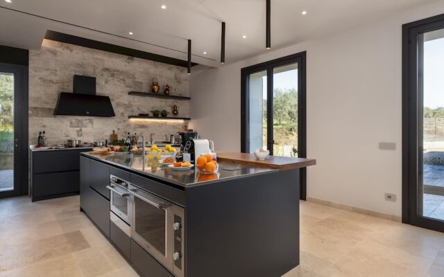 Villa San Giuseppe 12 Emma Villas