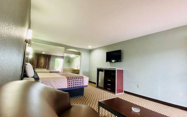 Home Place Inn & Suites