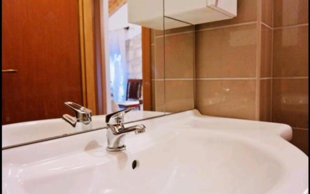 Apartment Beatrice. 10mt to the beach :)