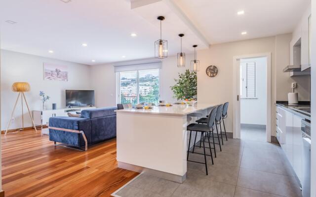 Cani o Penthouse by Madeira Sun Travel