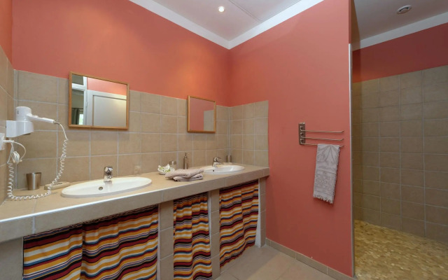 HOTEL et APPARTEMENTS DOMAINE DES CLOS - Teritoria
