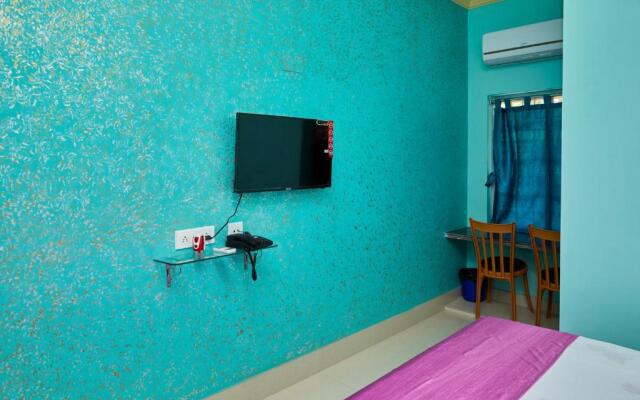 deb Guest House And Banquet hall