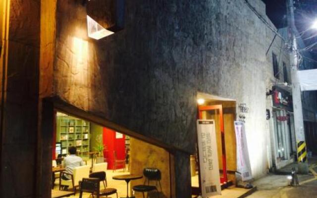 Hertz Guesthouse