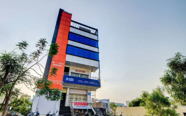 SPOT ON 41635 Hotel Gpr Grand