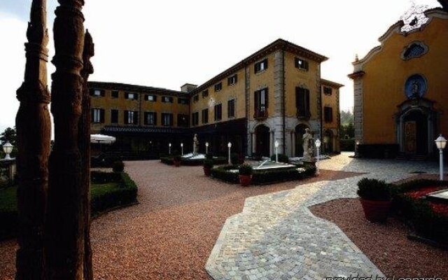 Porro Pirelli-A Boscolo 1st Class Hotel