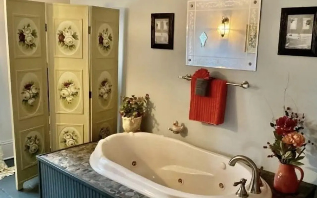 The Bella Ella B&B