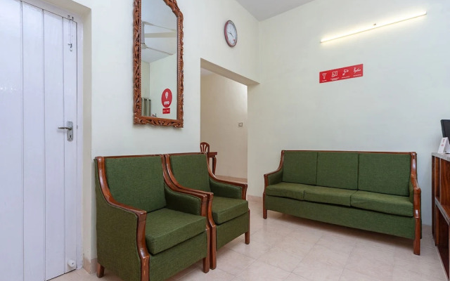 OYO 19010 Tower Residency