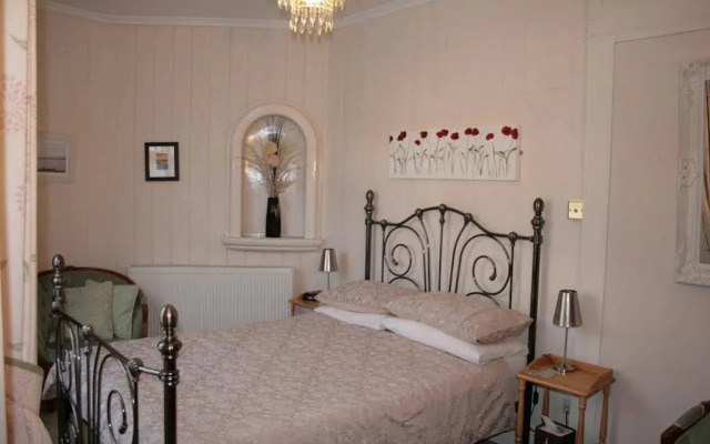 The Minadab Cottage