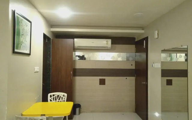 OYO 18340 Grand Pune