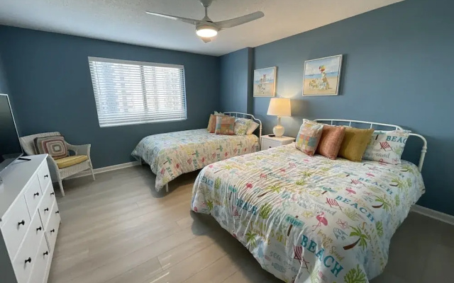 504 Brighton 2 Bedroom Condo