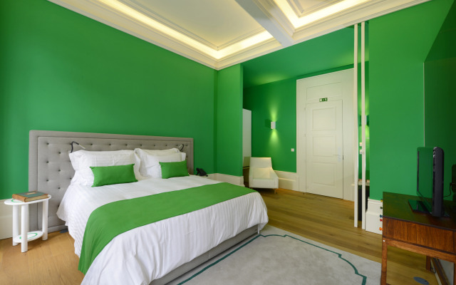 EMAJ Guimarães Boutique Hotel