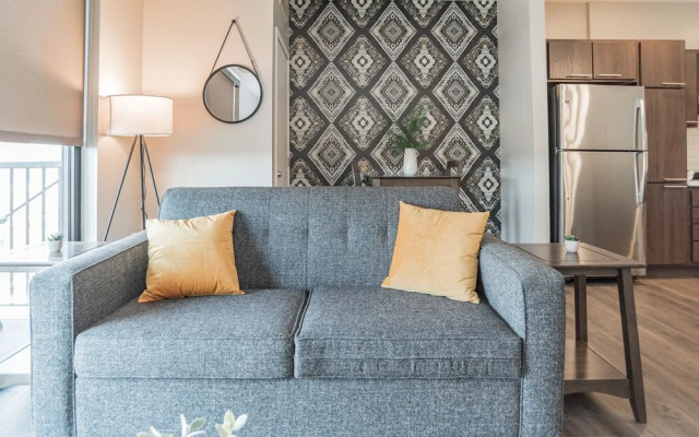 FRONTDESK Flux Apts Downtown Des Moines