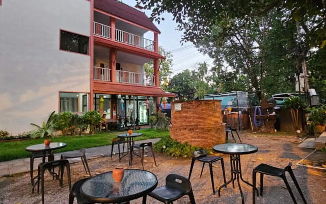 Sabaidee Chiangmai Hotel