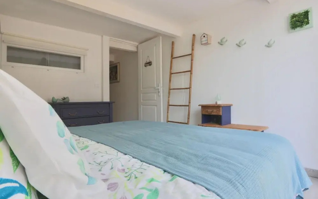 Holiday Home in Gargas With Pool and Nature