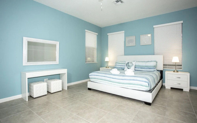 6BR Villa - 327 Marcello Blvd