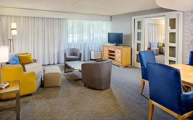 Courtyard Montvale