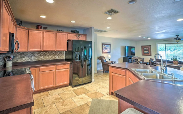Modern Glendale Desert Destination w/ Patio!