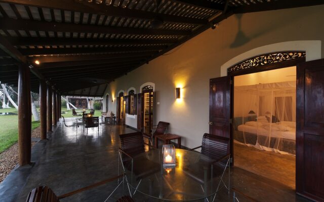 Apa Villa Thalpe