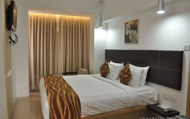 Oriental Residency Hotel