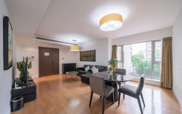 Tyms 3BR 2BA Apt Xujiahui Center