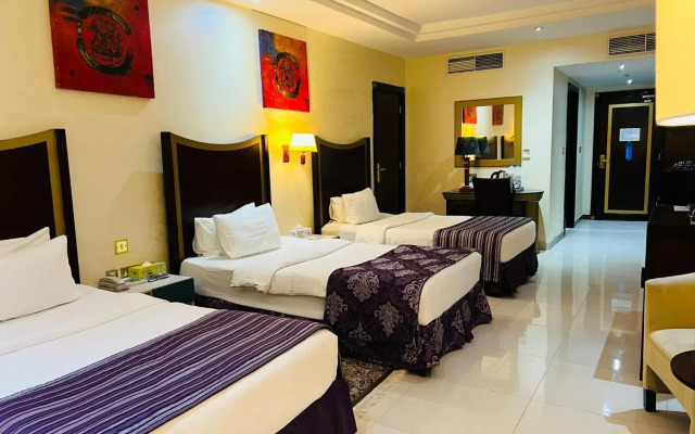 Tourist Hotel
