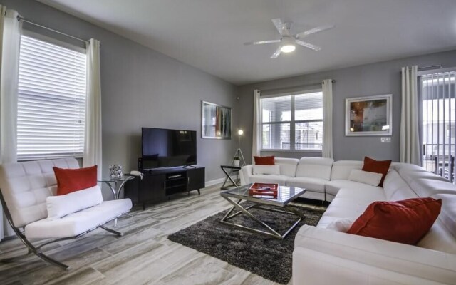 8-Bedroom Villa in Davenport 1567OL