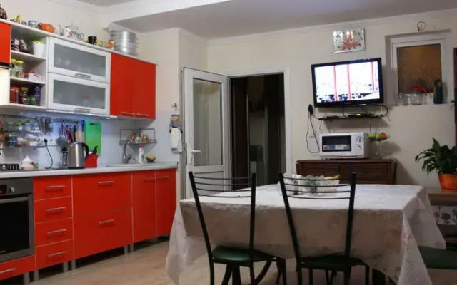 Holiday home Azaliya