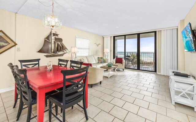 Sunswept Condos by Hosteeva