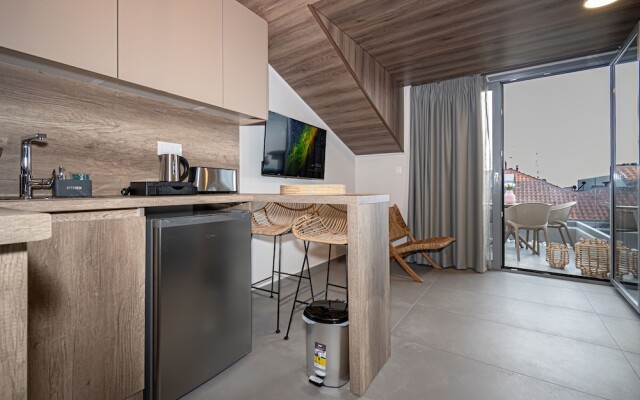 Evitel Luxury Living