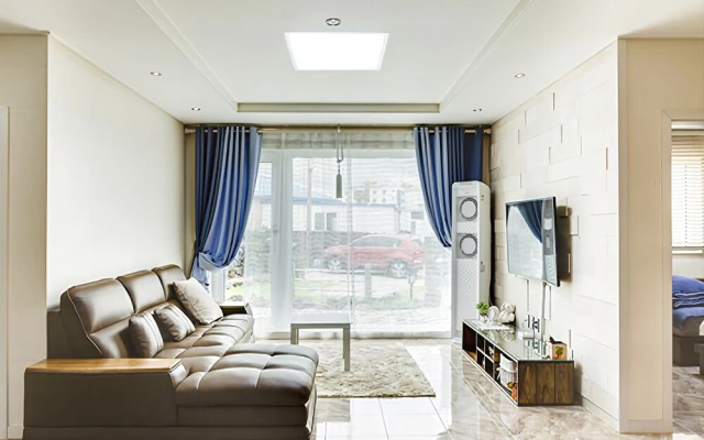 Jeju Chorok Unshared House Pension