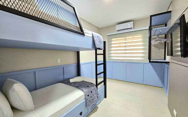 Casa Alto Padrão Novíssima 3 quartos