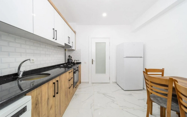 Central Flat Near Popular Attractions in Muratpasa