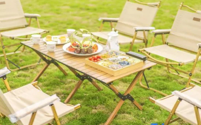 Guanglv Le Xing Zhi Qu De Tian Border Camp Homestay