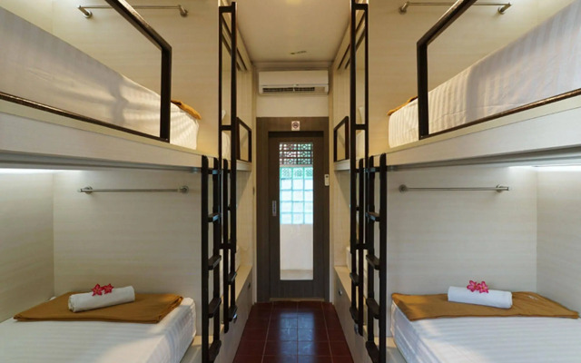 Amazing Cabin Hostel