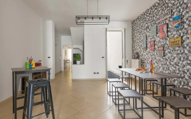 2982 Porta Barocca by Barbarhouse