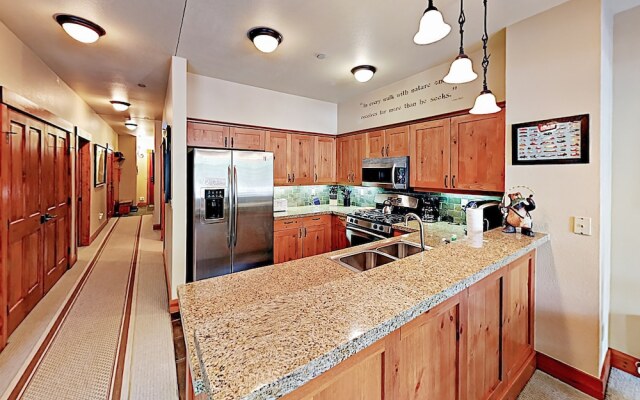 2br W/ Hot Tub At Sierra Star Golf Course 2 Bedroom Condo