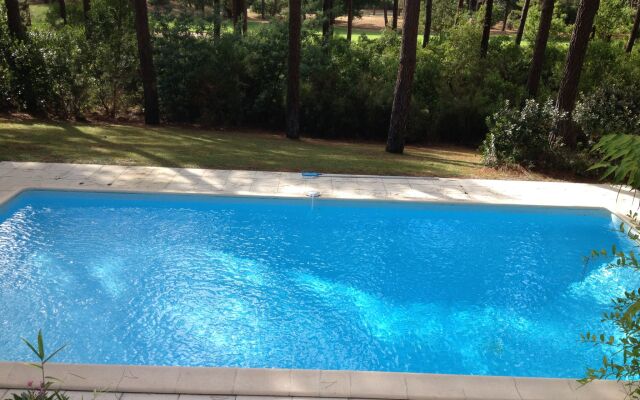 Holiday Home Eden Parc