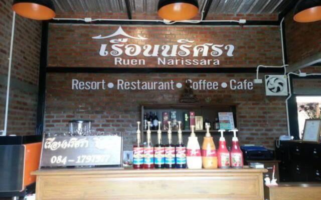 Ruen Narisra Resort
