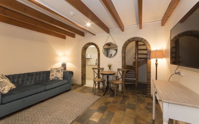 The Manor Basket Range