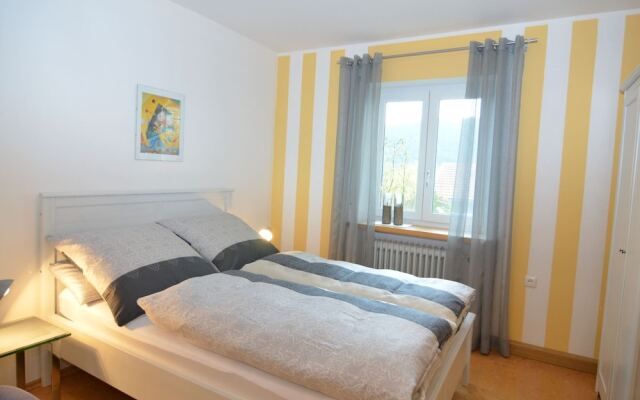 Modern Retreat in Nature