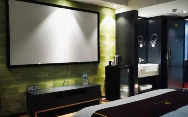 Eaka 365 Hotel(Handan Fengfeng Fuyang dong Road )