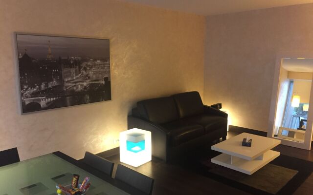 Short Stay Paris Apartments