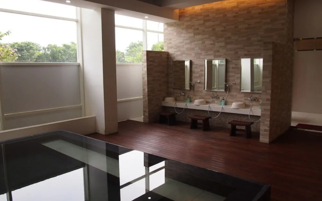 TreePark Serviced Apartment