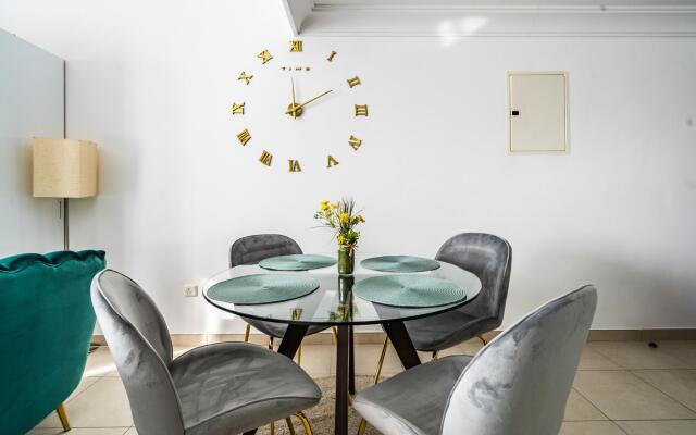 JLT - Lakeshore Tower 807