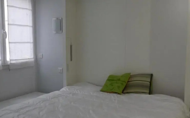 Apartment Paris - Voltaire