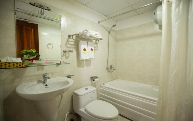 Gold Dream Hotel