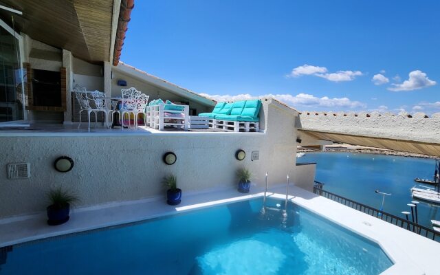 Solo Atico Guest Suites